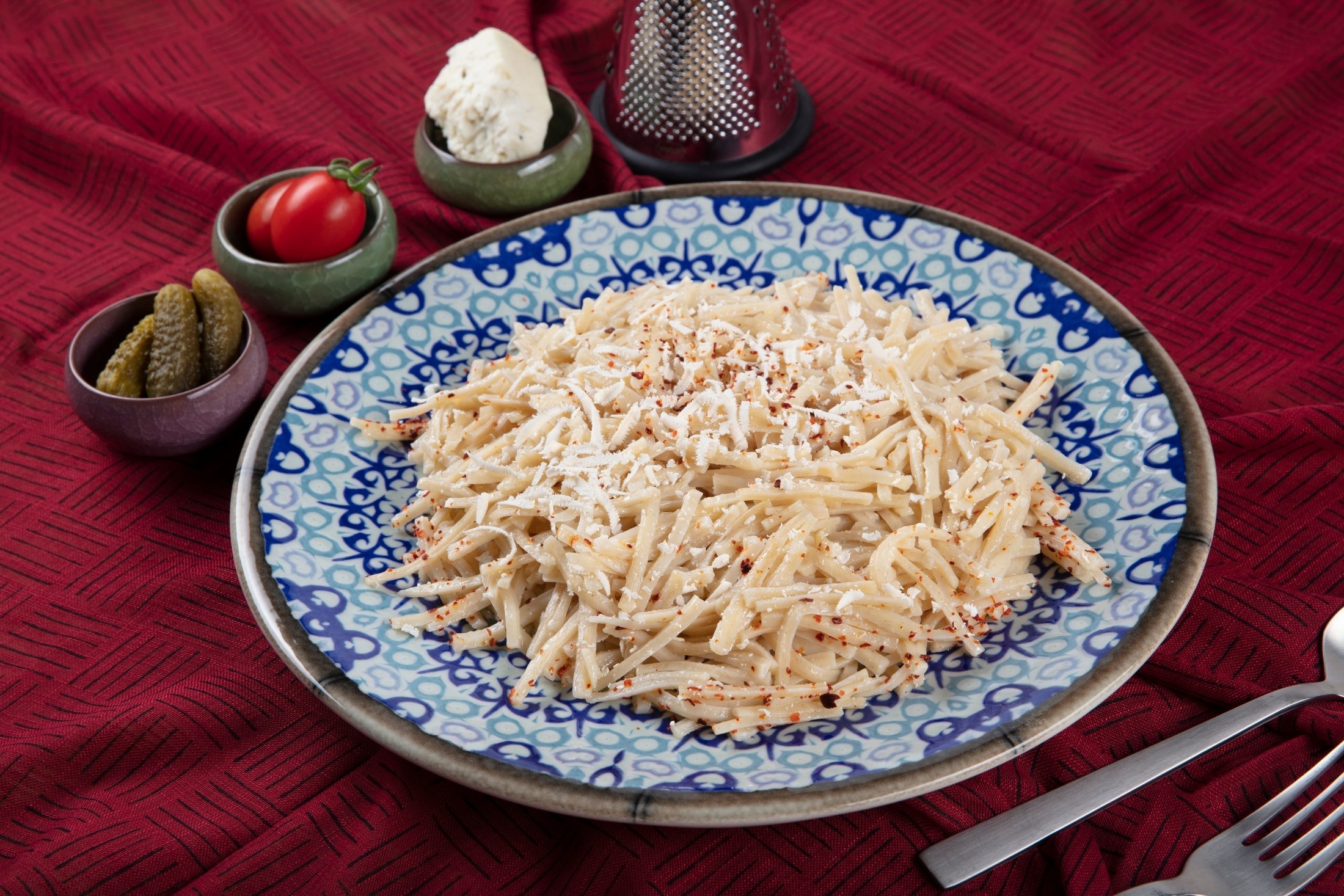 251510 Traditional Turkish erişte pasta with cheese. (Shutterstock Photo)
